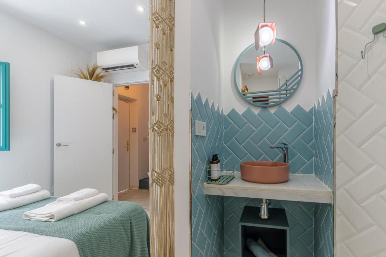 Petite Maison Lili By Caleta Homes Malaga Exterior photo